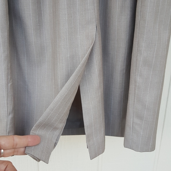 12 P CALVIN KLEIN BROWNISH GRAY PINSTRIPE TWO PIECE SKIRT SUIT - Picture 8 of 15